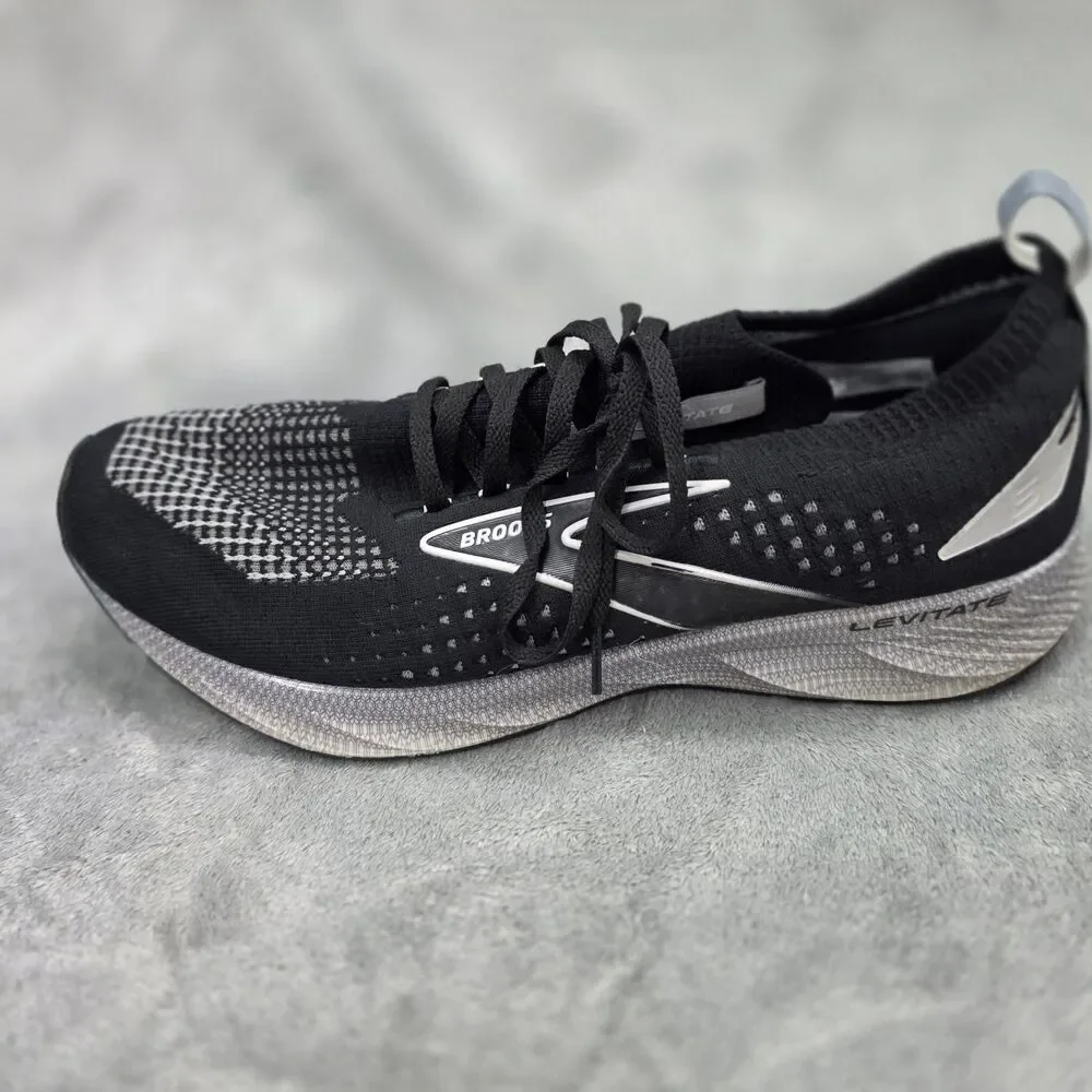 Brooks levitate stealthfit